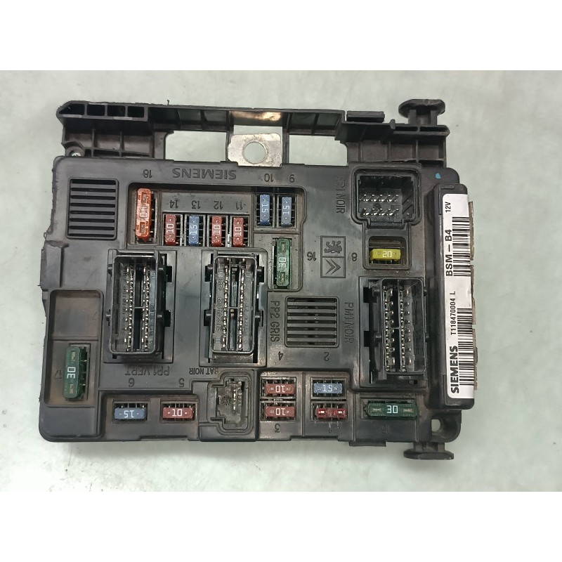 Recambio de caja reles / fusibles para citroen c3 hdi 70 furio referencia OEM IAM 9650618380 BSM B4 SIEMENS