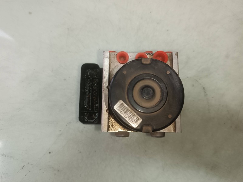 Recambio de abs para citroen c3 hdi 70 furio referencia OEM IAM 9656493580 10097011093 ATE