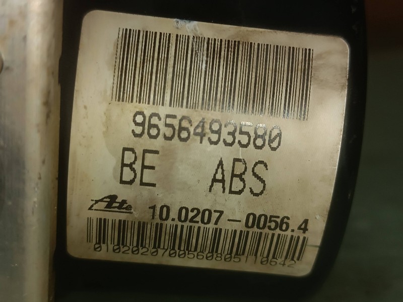 Recambio de abs para citroen c3 hdi 70 furio referencia OEM IAM 9656493580 10097011093 ATE