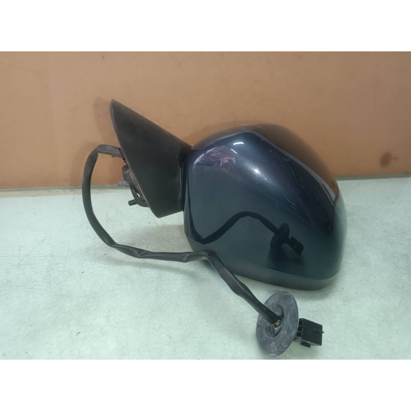 Recambio de retrovisor derecho para opel corsa d catch me referencia OEM IAM 468435664  ELECTRICO