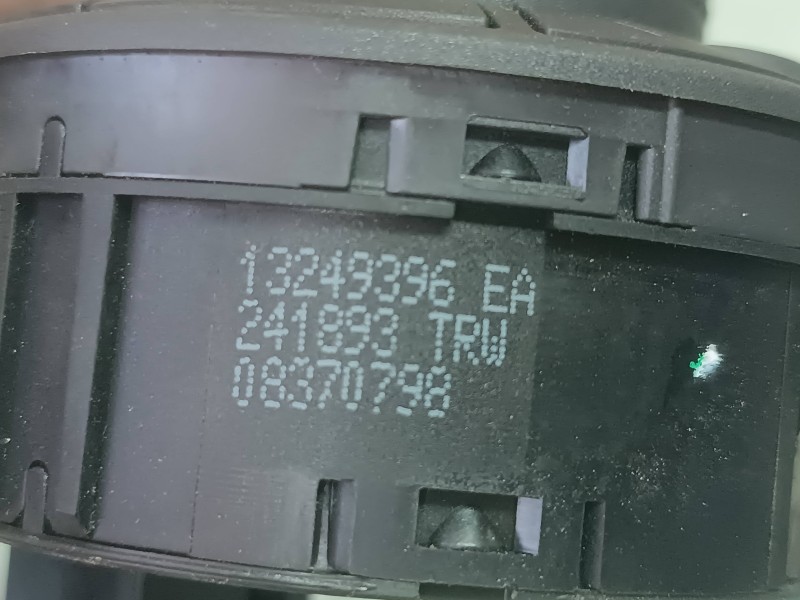 Recambio de mando luces para opel corsa d catch me referencia OEM IAM 13249396EA 241893 