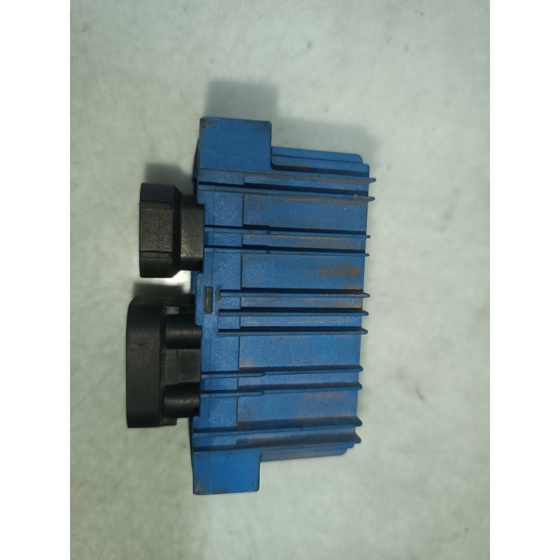 Recambio de caja precalentamiento para opel corsa d catch me referencia OEM IAM 51299044 55557780 GM