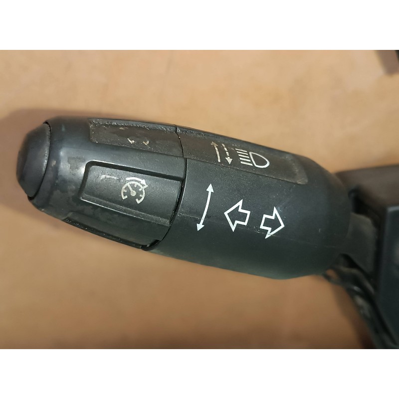 Recambio de mando luces para opel corsa d catch me referencia OEM IAM 13142283 12274700 0705311748