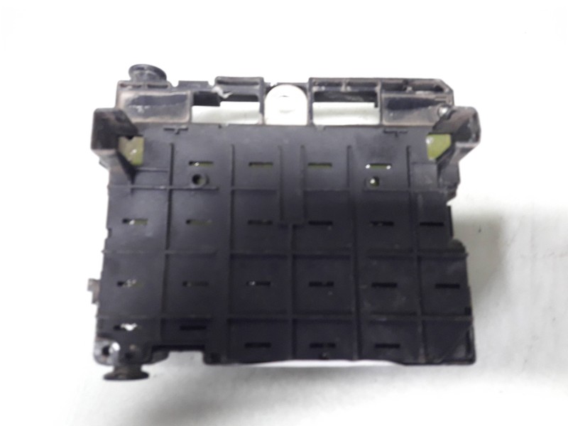 Recambio de caja reles / fusibles para peugeot 307 (s1) xr referencia OEM IAM 9657608880 BSM B2 DELPHI