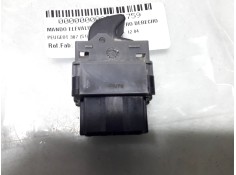 Recambio de mando elevalunas delantero derecho para peugeot 307 (s1) xr referencia OEM IAM M2072  CONECTOR 7 PINES 2