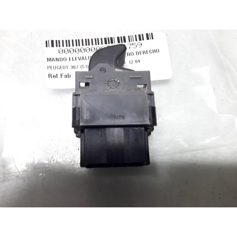 Recambio de mando elevalunas delantero derecho para peugeot 307 (s1) xr referencia OEM IAM M2072  CONECTOR 7 PINES