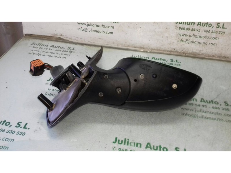Recambio de retrovisor derecho para peugeot 206 berlina xt referencia OEM IAM 96480957XT  ELECTRICO