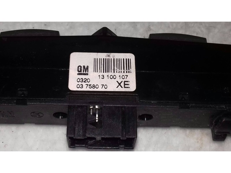 Recambio de warning para opel astra h ber. cosmo referencia OEM IAM 13100107 03758070 GM