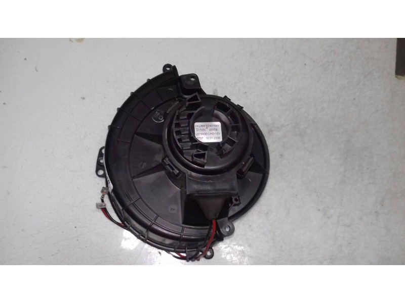 Recambio de ventilador calefaccion para opel astra h ber. cosmo referencia OEM IAM 52407543 855601156 DELPHI