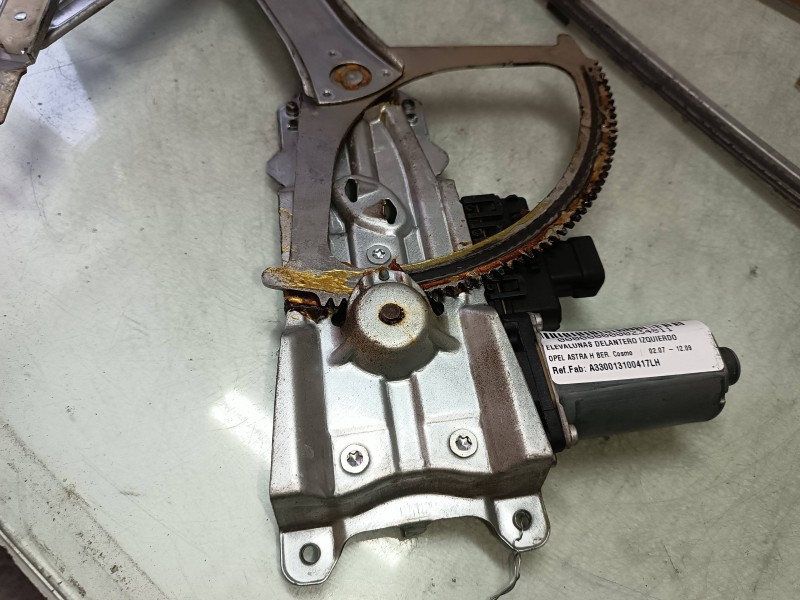 Recambio de elevalunas delantero izquierdo para opel astra h ber. cosmo referencia OEM IAM A330013100417LH A330513100405LH BROSE