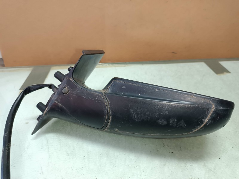 Recambio de retrovisor derecho para peugeot 307 cc (s1) 1.6 referencia OEM IAM 96577209 9291 ELECTRICO