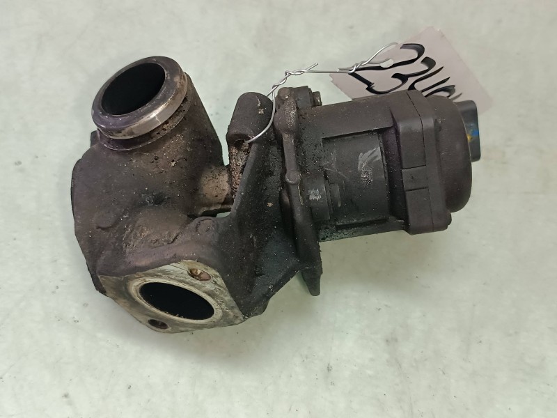 Recambio de valvula egr para peugeot 207 confort referencia OEM IAM 9658203780  