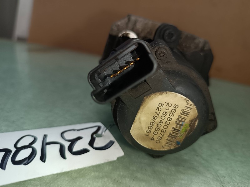 Recambio de valvula egr para peugeot 207 confort referencia OEM IAM 9658203780  