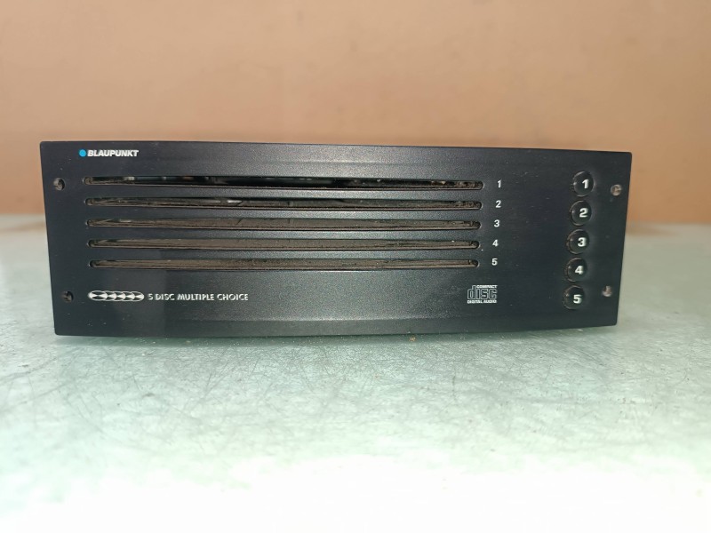 Recambio de sistema audio / radio cd para peugeot 307 cc (s1) 1.6 referencia OEM IAM 8635133 CD BLAUPUKT