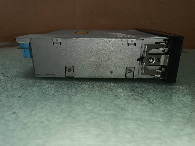 Recambio de sistema audio / radio cd para peugeot 307 cc (s1) 1.6 referencia OEM IAM 8635133 CD BLAUPUKT