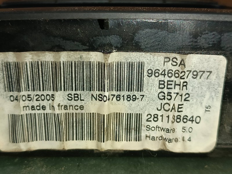 Recambio de mando climatizador para peugeot 307 cc (s1) 1.6 referencia OEM IAM 9646627977 281138640 JOHNSON CONTROLS