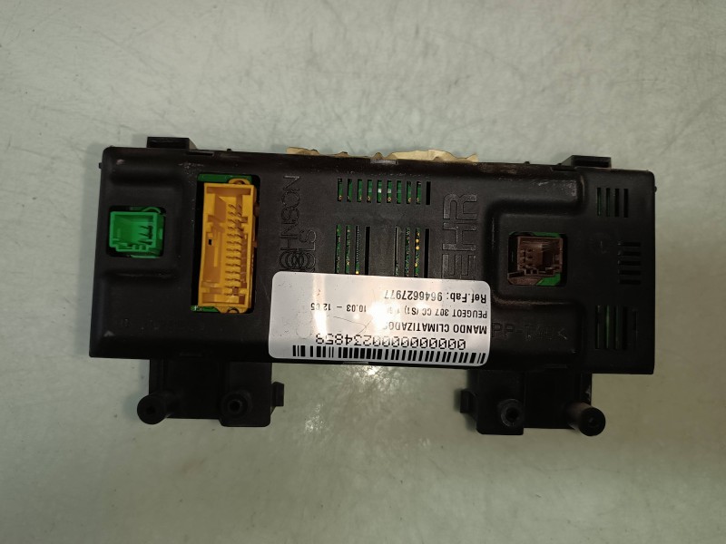 Recambio de mando climatizador para peugeot 307 cc (s1) 1.6 referencia OEM IAM 9646627977 281138640 JOHNSON CONTROLS