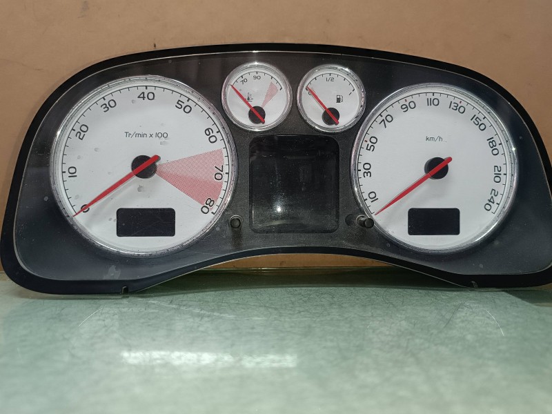 Recambio de cuadro instrumentos para peugeot 307 cc (s1) 1.6 referencia OEM IAM 9648629680 216703307 JOHNSON CONTROLS