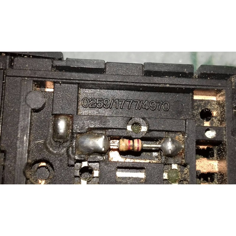 Recambio de interruptor para hyundai tucson (jm) 2.0 crdi comfort referencia OEM IAM 025917774970 4+2 PINES TCS / OFF