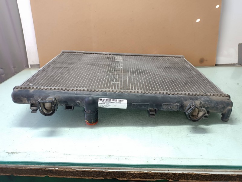 Recambio de radiador agua para peugeot 407 st confort referencia OEM IAM 734338 992488J VALEO