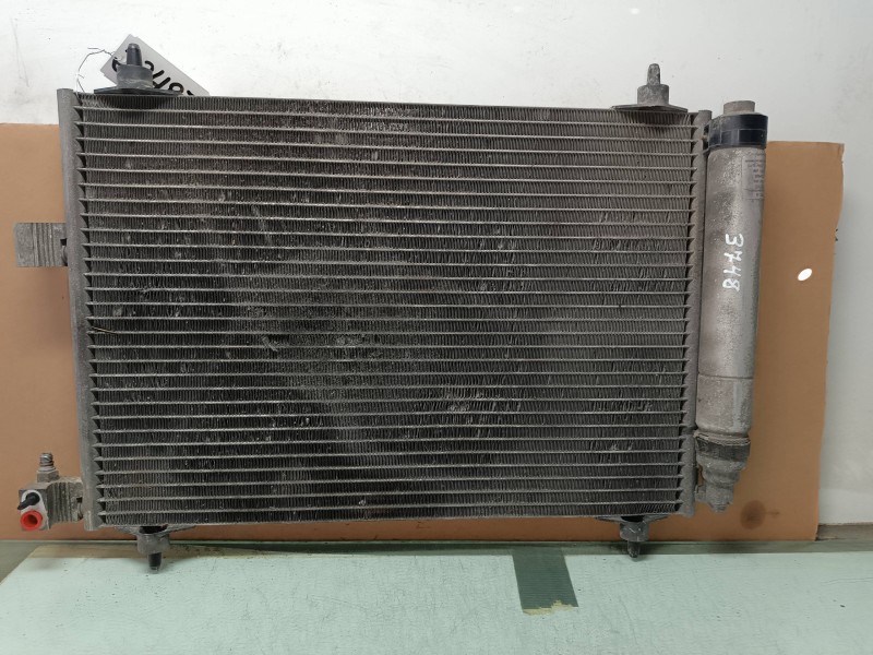 Recambio de condensador / radiador aire acondicionado para peugeot 407 st confort referencia OEM IAM 868482U  VALEO