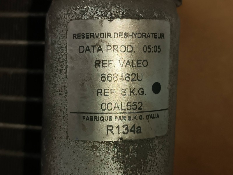 Recambio de condensador / radiador aire acondicionado para peugeot 407 st confort referencia OEM IAM 868482U  VALEO