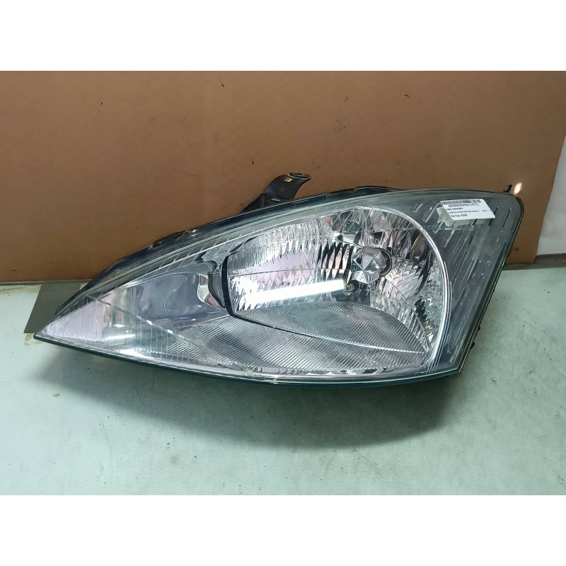 Recambio de faro izquierdo para ford focus berlina (cak) ambiente referencia OEM IAM X84X13006 0374D 