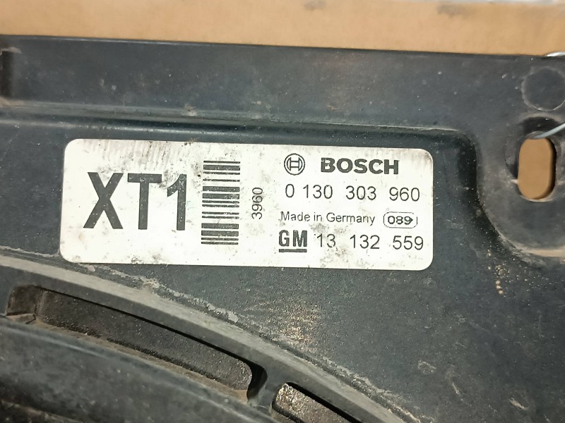 Recambio de electroventilador para opel astra h ber. cosmo referencia OEM IAM 13132559 0130303960 BOSCH