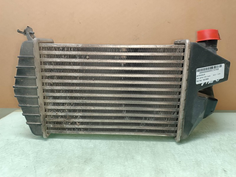 Recambio de intercooler para opel astra h ber. cosmo referencia OEM IAM 13213402  GM