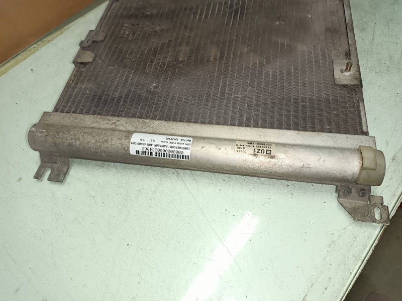 Recambio de condensador / radiador aire acondicionado para opel astra h ber. cosmo referencia OEM IAM 13129195  DELPHI