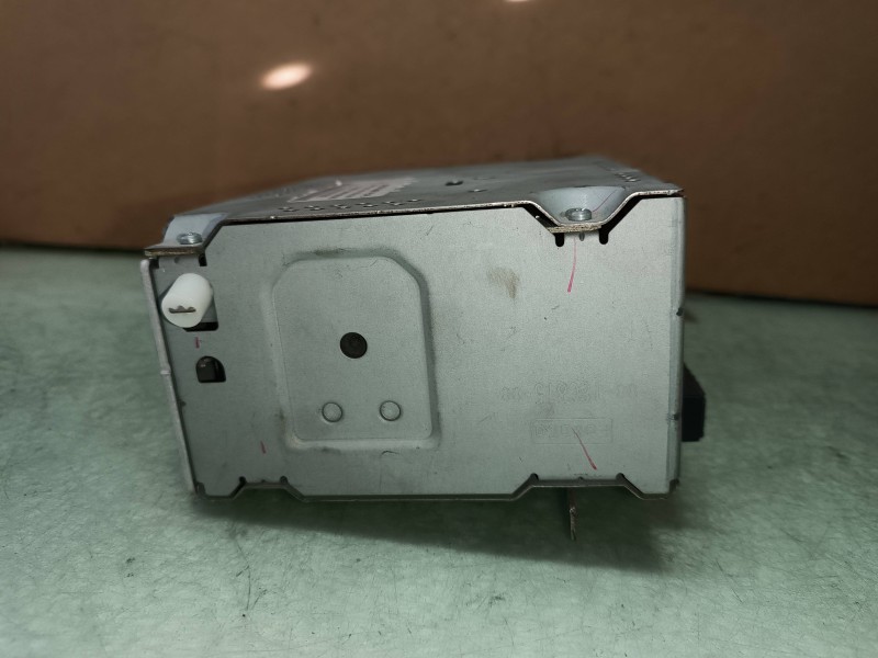 Recambio de sistema audio / radio cd para ford focus lim. (cb8) ambiente referencia OEM IAM BM5T18C815GF RADIO AHU 