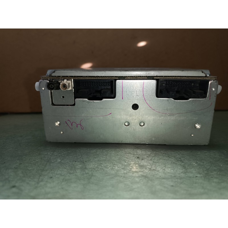 Recambio de sistema audio / radio cd para ford focus lim. (cb8) ambiente referencia OEM IAM BM5T18C815GF RADIO AHU 