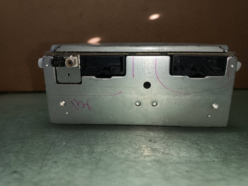 Recambio de sistema audio / radio cd para ford focus lim. (cb8) ambiente referencia OEM IAM BM5T18C815GF RADIO AHU 