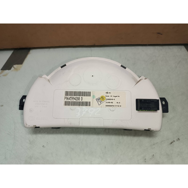 Recambio de cuadro instrumentos para citroen c3 1.4 hdi sx plus referencia OEM IAM 9645994280B 216672523 SAGEM