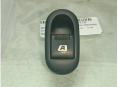 Recambio de mando elevalunas delantero izquierdo para citroen c3 1.4 hdi sx plus referencia OEM IAM 27668 CLAVIJA NEGRA CONECTOR