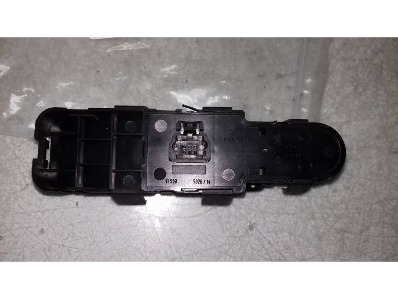Recambio de mando elevalunas delantero izquierdo para peugeot 307 berlina (s2) xs referencia OEM IAM 96351622XT  