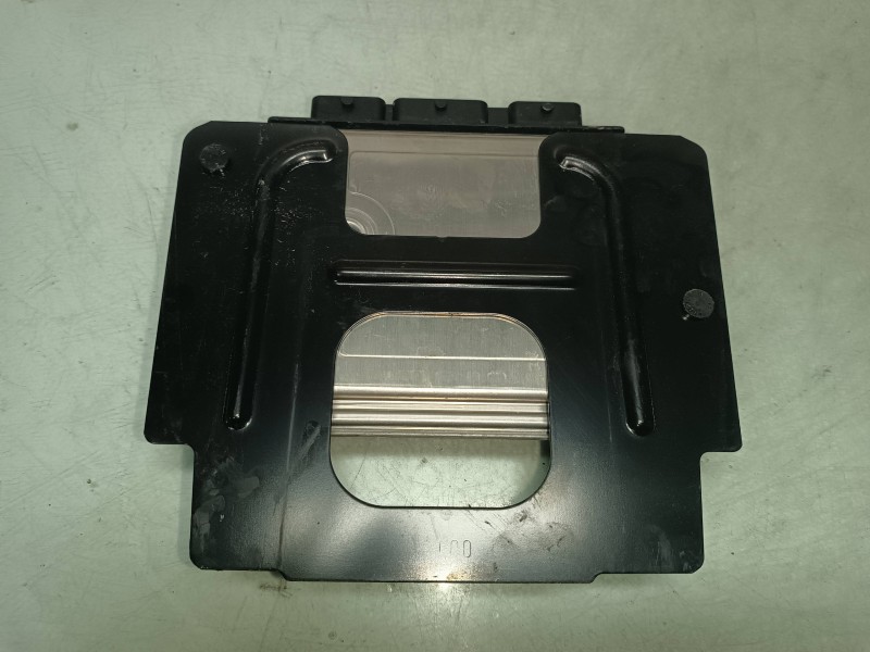 Recambio de centralita motor uce para peugeot 307 berlina (s2) xs referencia OEM IAM 9661377280 9660105980 KIT - BOSCH