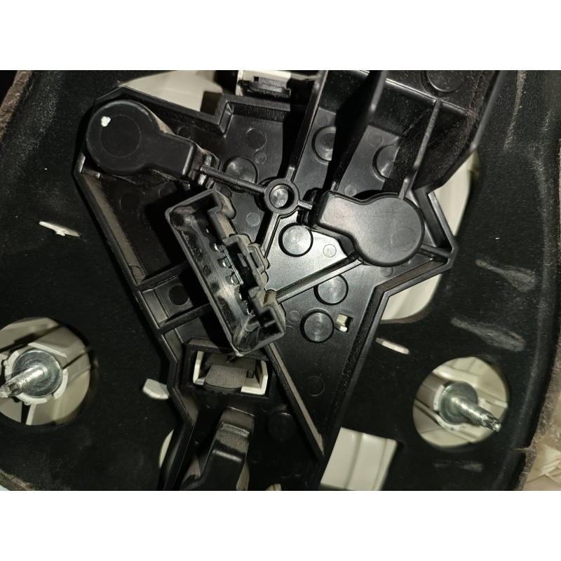 Recambio de piloto trasero izquierdo para bmw serie 1 berlina (e81/e87) 120d referencia OEM IAM 63210397034 63216924501 VALEO