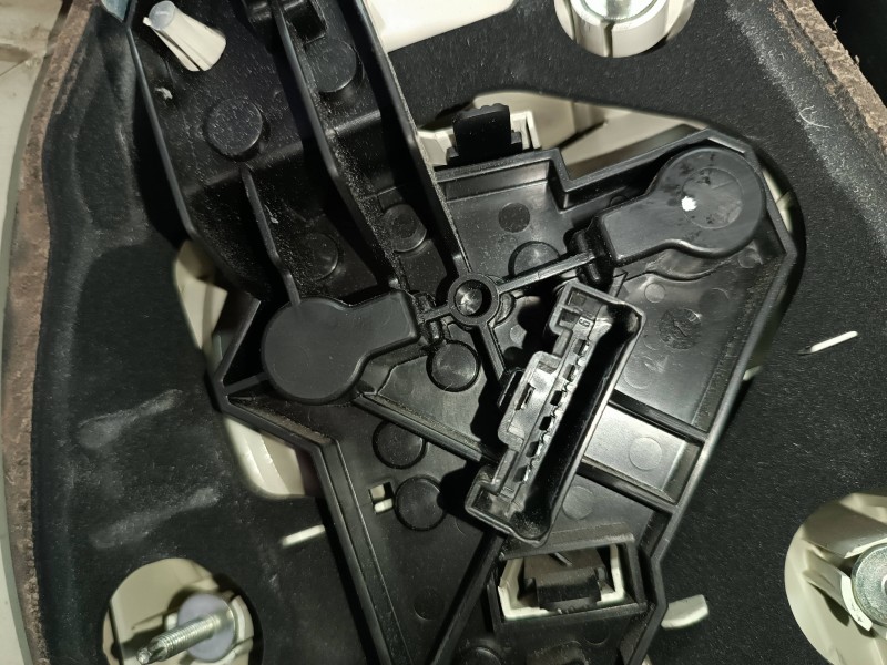 Recambio de piloto trasero derecho para bmw serie 1 berlina (e81/e87) 120d referencia OEM IAM 63210397035 63216924502 