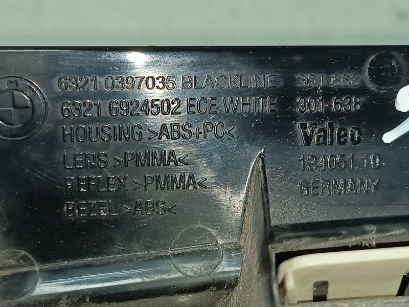 Recambio de piloto trasero derecho para bmw serie 1 berlina (e81/e87) 120d referencia OEM IAM 63210397035 63216924502 