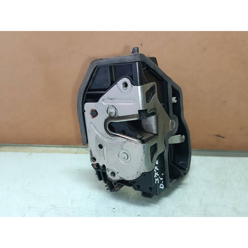 Recambio de cerradura puerta delantera izquierda para bmw serie 1 berlina (e81/e87) 120d referencia OEM IAM   ELECTRICA