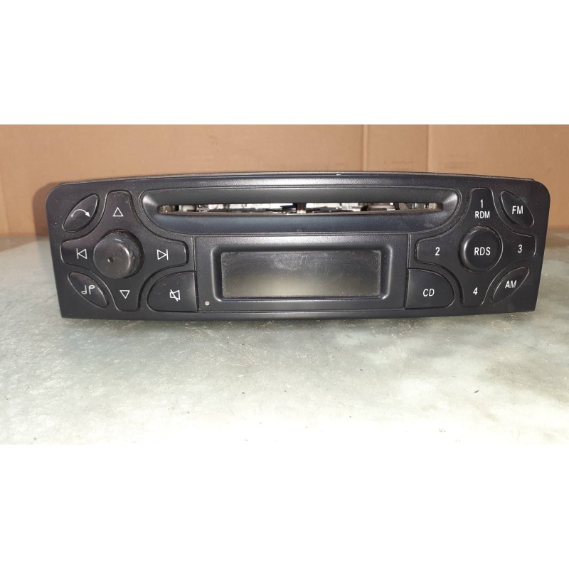 Recambio de sistema audio / radio cd para mercedes-benz clase c (w203) berlina 270 cdi (203.016) referencia OEM IAM A2038202286 