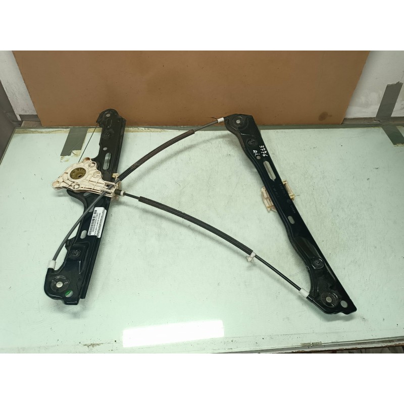 Recambio de elevalunas delantero izquierdo para bmw serie 1 berlina (e81/e87) 120d referencia OEM IAM 7067795S 7138465E ELECTRIC