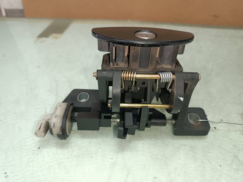 Recambio de cerradura puerta delantera izquierda para mercedes-benz clase a (w168) 170 cdi (168.009) referencia OEM IAM   