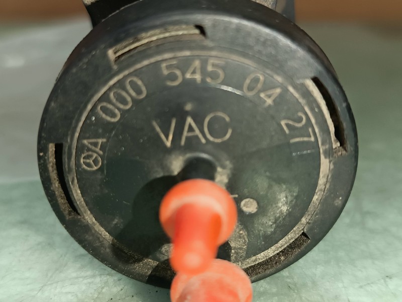 Recambio de valvula aire adicional para mercedes-benz clase a (w168) 170 cdi (168.009) referencia OEM IAM A0005450427  