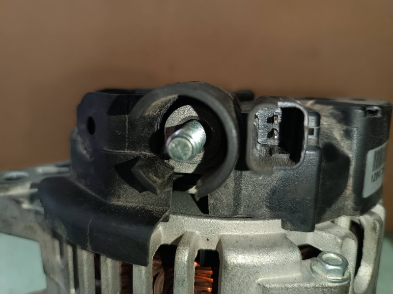 Recambio de alternador para citroen c3 1.4 hdi sx plus referencia OEM IAM 12047360125N  