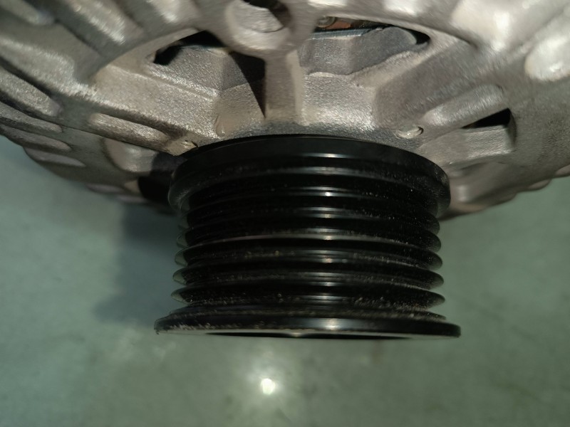 Recambio de alternador para citroen c3 1.4 hdi sx plus referencia OEM IAM 12047360125N  