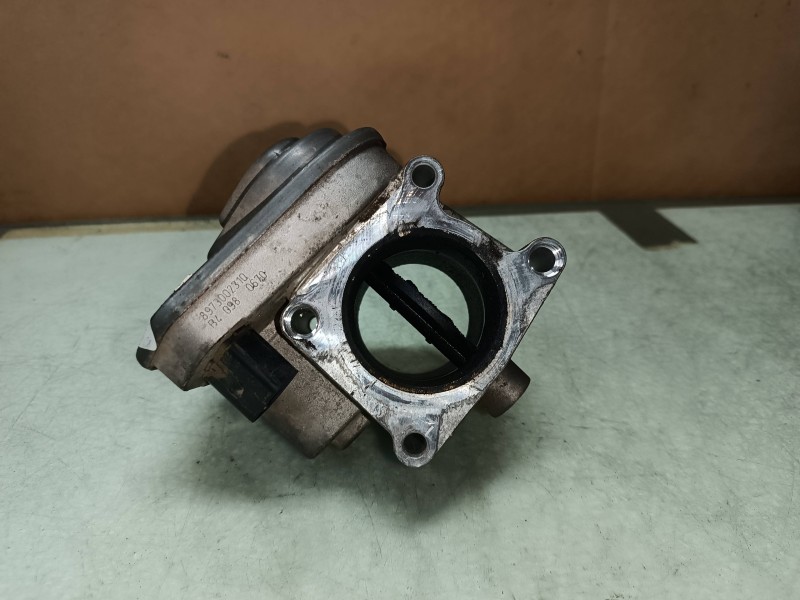 Recambio de caja mariposa para opel astra h berlina elegance referencia OEM IAM 8973002310  PIERBURG