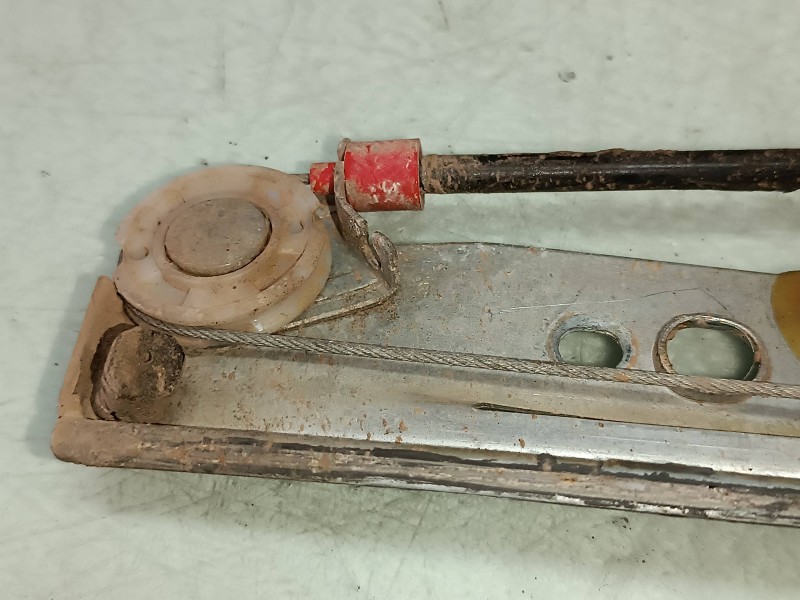 Recambio de elevalunas delantero izquierdo para ford fiesta (cb1) econetic referencia OEM IAM 1578 8A6114A389B ELECTRICO