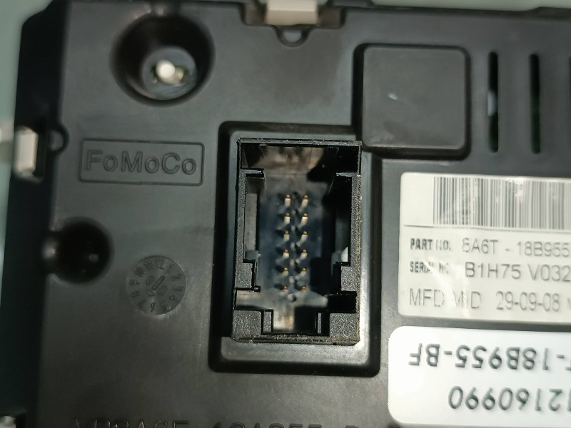 Recambio de pantalla multifuncion para ford fiesta (cb1) econetic referencia OEM IAM 8A6T18B955BF A12160990 FOMOCO